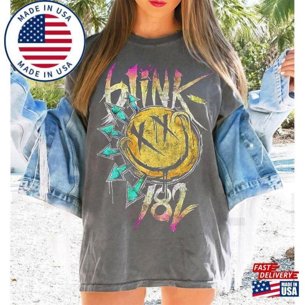 Blink 182 Shirt  Band  Tee  Unisex